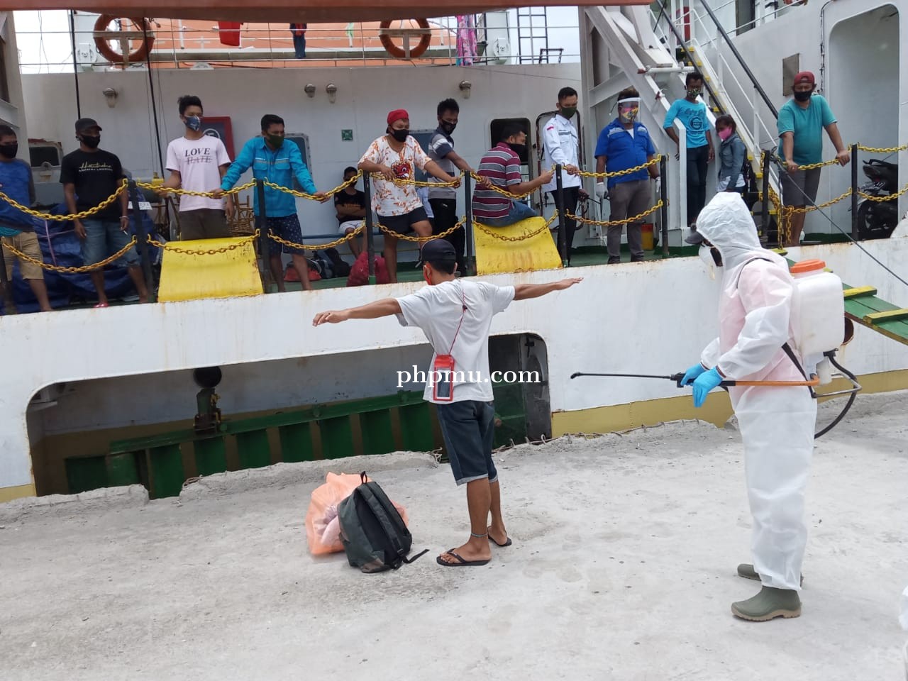 Gustu Covid-19 MBD Tidak Manusiawi,  Terlantarkan Penumpang KM. Sanus 34