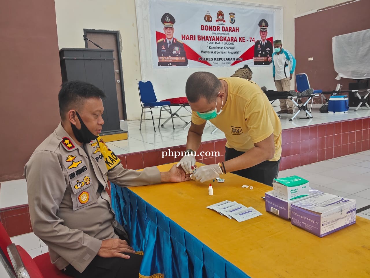 Polres Kepulauan Aru Gelar Donor Darah dan Rapid Test Sambut HUT ke-74 Bhayangkara 