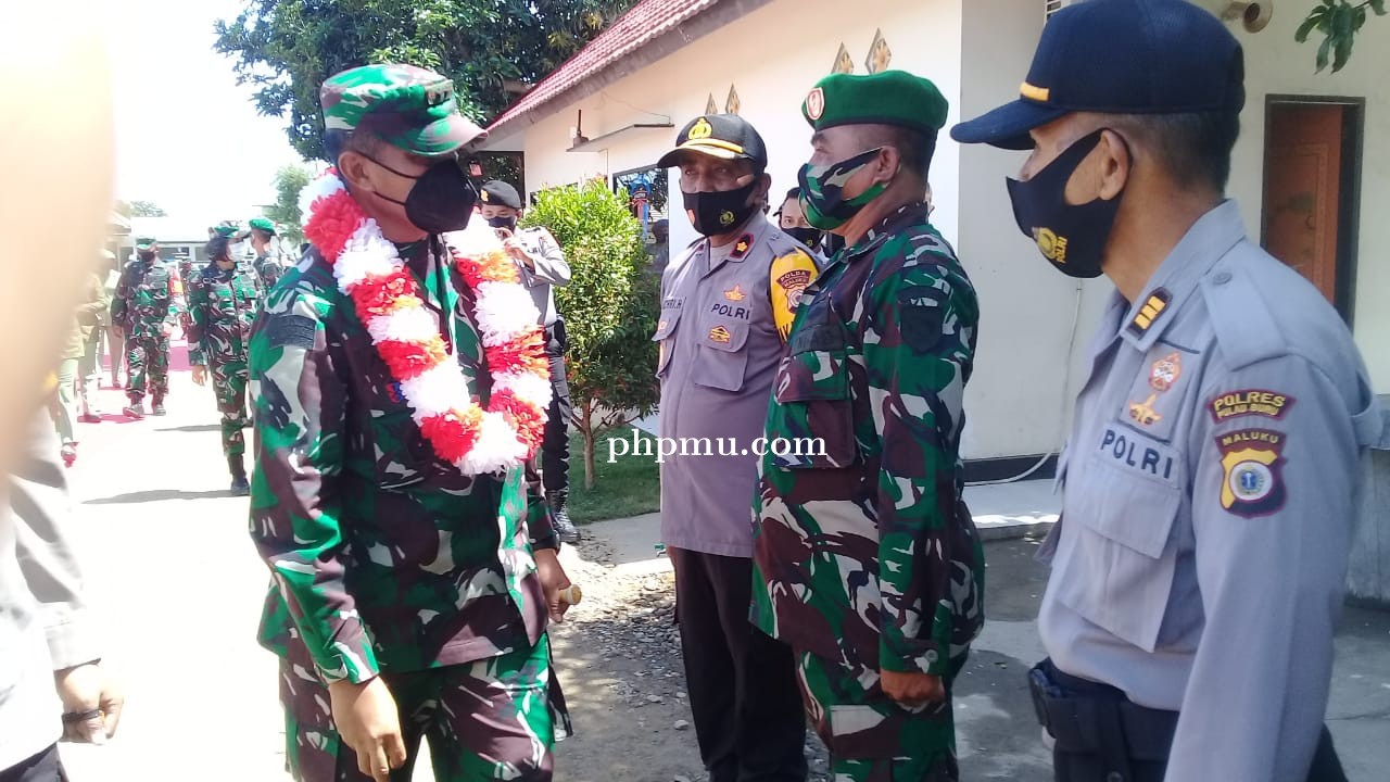 Pangdam Pattimura Minta TNI - Polri Solid
