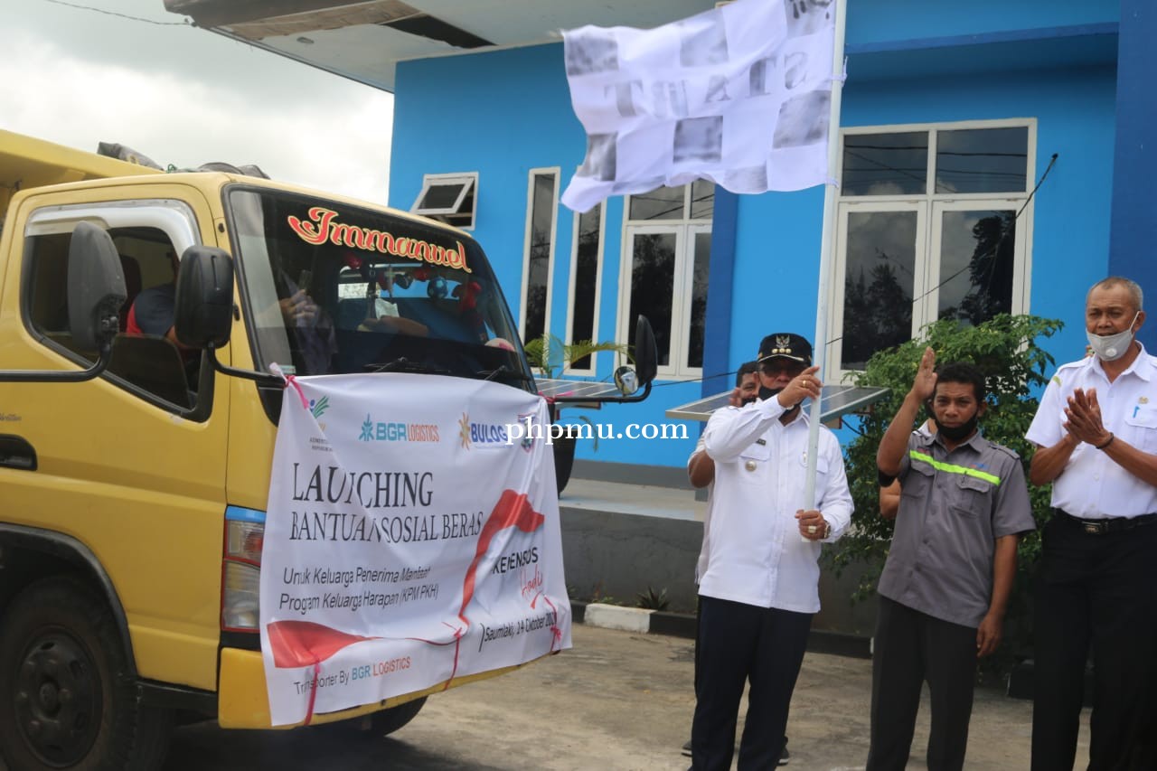 Bupati KKT Lantik Kepengurusan 2 Anak Perusahaan BUMD PT Tanimbar Energi