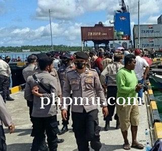 KPU Kepulauan Aru Distribusikan Logistik ke Sembilan Kecamatan