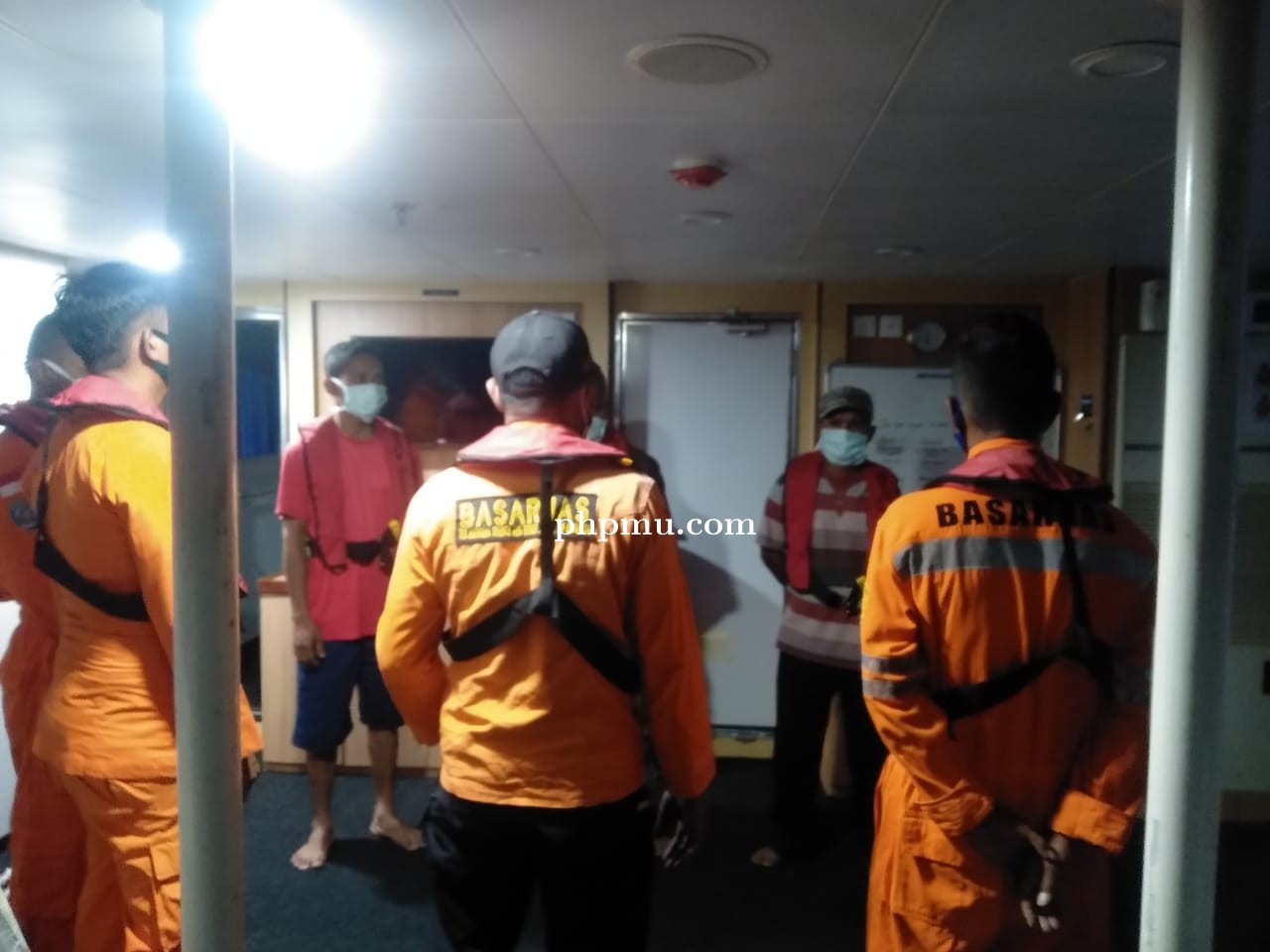 Mati Mesin Di Perairan Pulau Ud