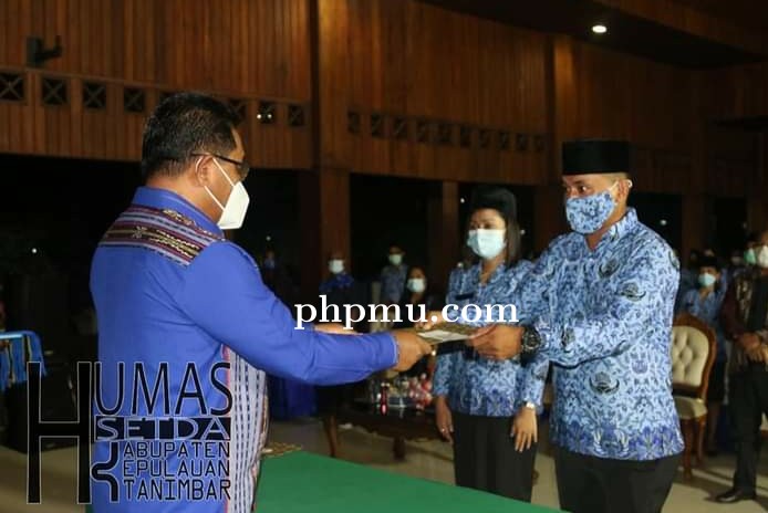 83 CPNS Terima SK Bupati Kepulauan Tanimbar