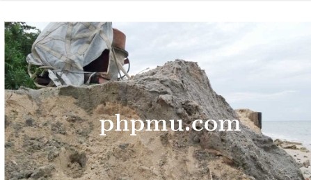 Pekerjaan Talud Penahan Ombak di Desa Wangel Asal-Asalan