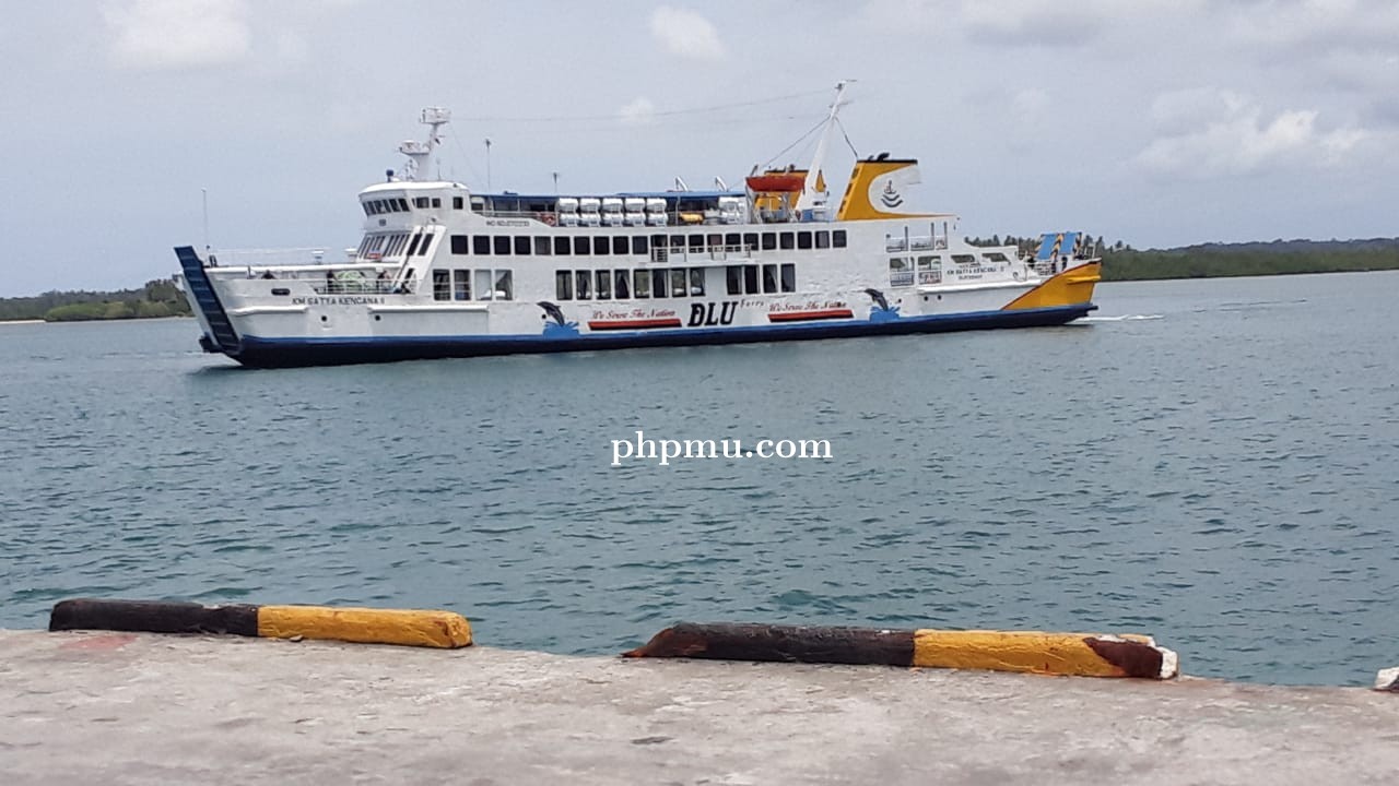 Kemenhub Bantu Kapal Fery Untuk Warga Aru 