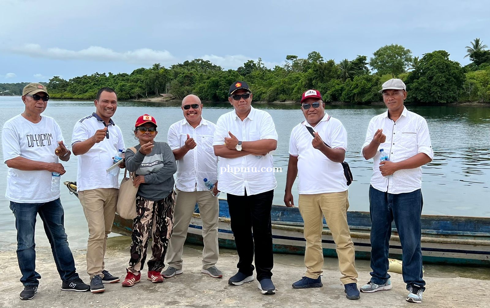 Rayakan HUT Gerindra  DPC Malra Tanam 200 Pohon Hias Di Kecamatan Hoat Sorbay