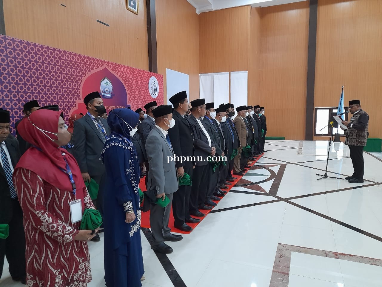 Gubernur Lantik Dewan Hakim,  Pengawas, dan Panitera MTQ KKT 