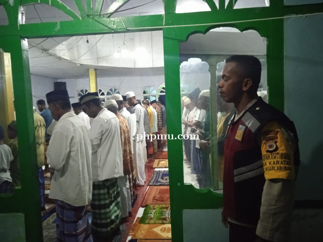Polres Kepulauan Tanimbar dan Polsek Jajaran Gelar Pengamanan Serentak Sholat Tarawih 