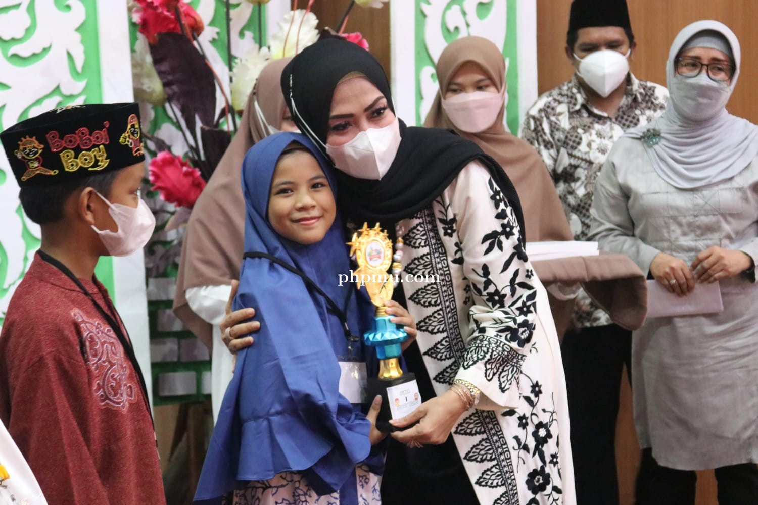 Bunda Literasi Widya MI Tutup Festival Anak Sholeh