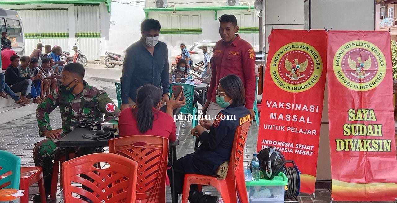 Tim Vaksinasi Polres Tanimbar Kembali Gelar Vaksin Bagi Warga Kota Saumlaki
