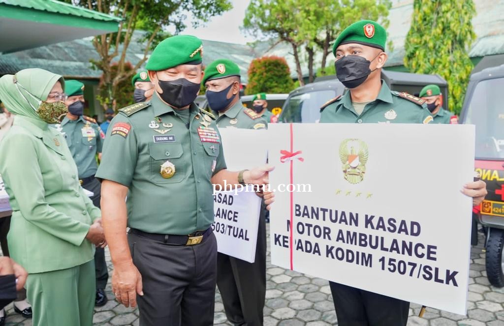 Demi Warga Tanimbar Kodim 1507 Saumlaki Gelar Baksos Tindakan Pengobatan. 