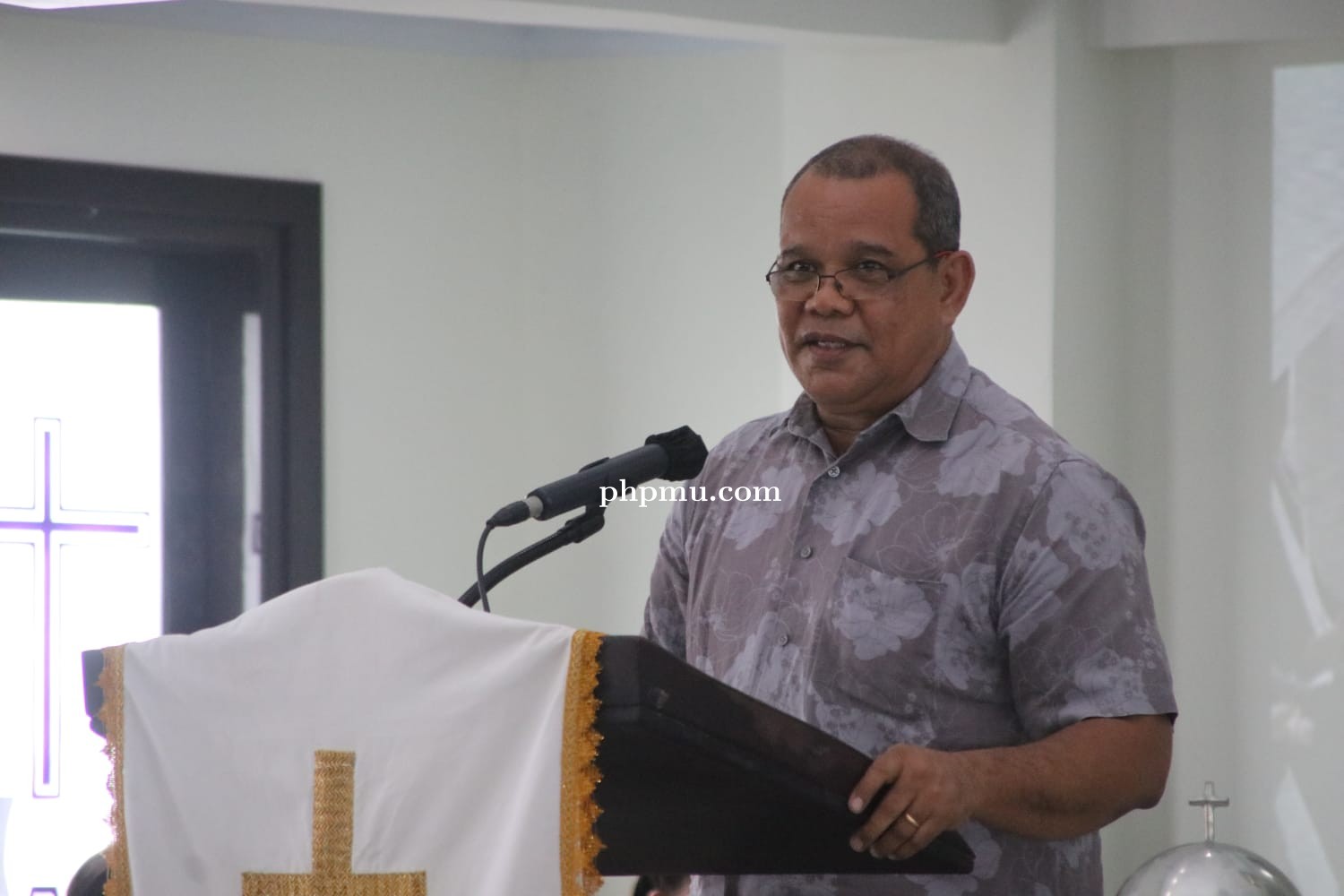 Ini Pesan Gubernur Pada Peresmian Kantor & Pastori IV GPM  Imanuel OSM