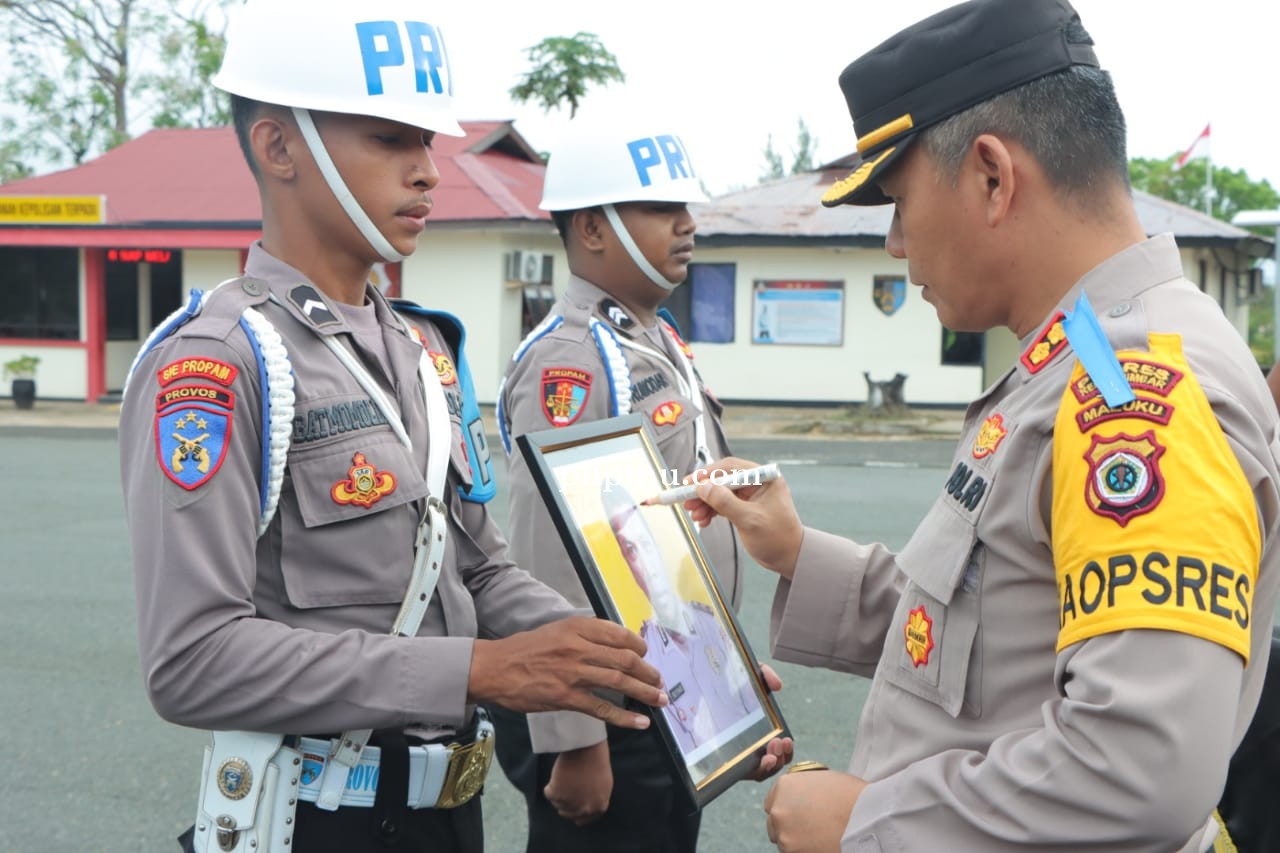 Lagi - Lagi Polres Tanimbar  PTDH 1 Anggotanya